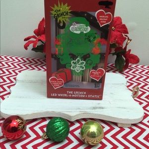 Grinch Whirl A Motion.